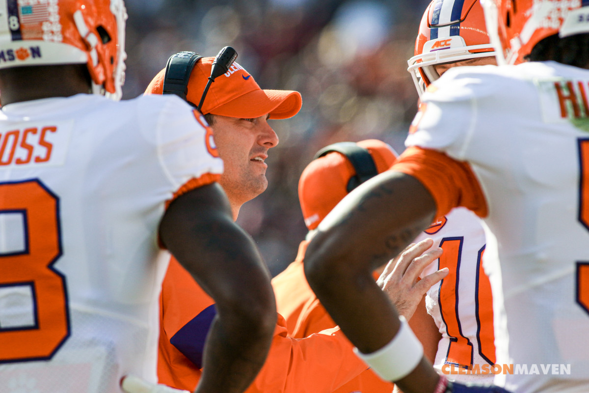 Clemson's Staff Saves a Few Wrinkles for Championship Phase Sports