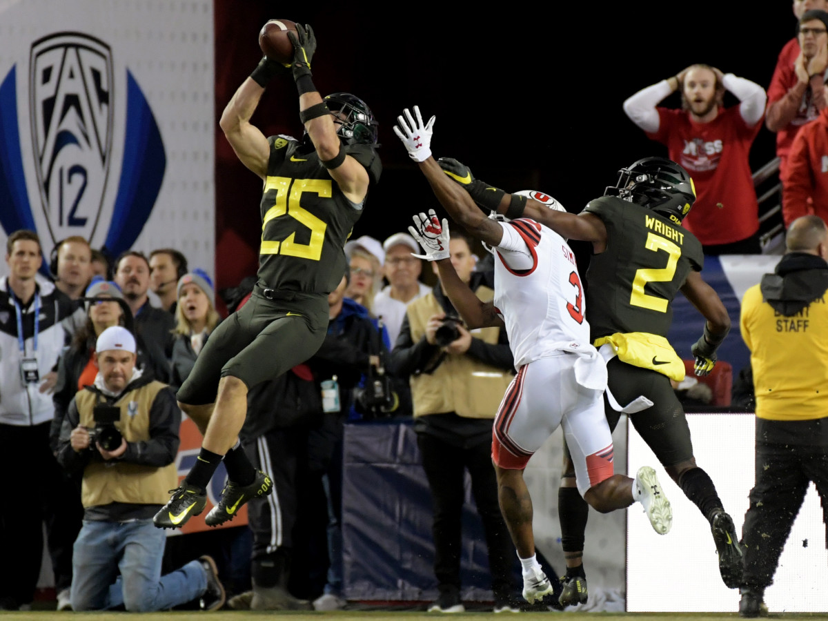 Dec 6, 2019; Santa Clara, CA, USA; Oregon Ducks safety Brady Breeze (25) intercepts a pass intended for Utah Utes wide receiver Demari Simpkins (3) during the first half of the Pac-12 Conference championship game at Levi's Stadium. Mandatory Credit: Kirby Lee-USA TODAY Sports