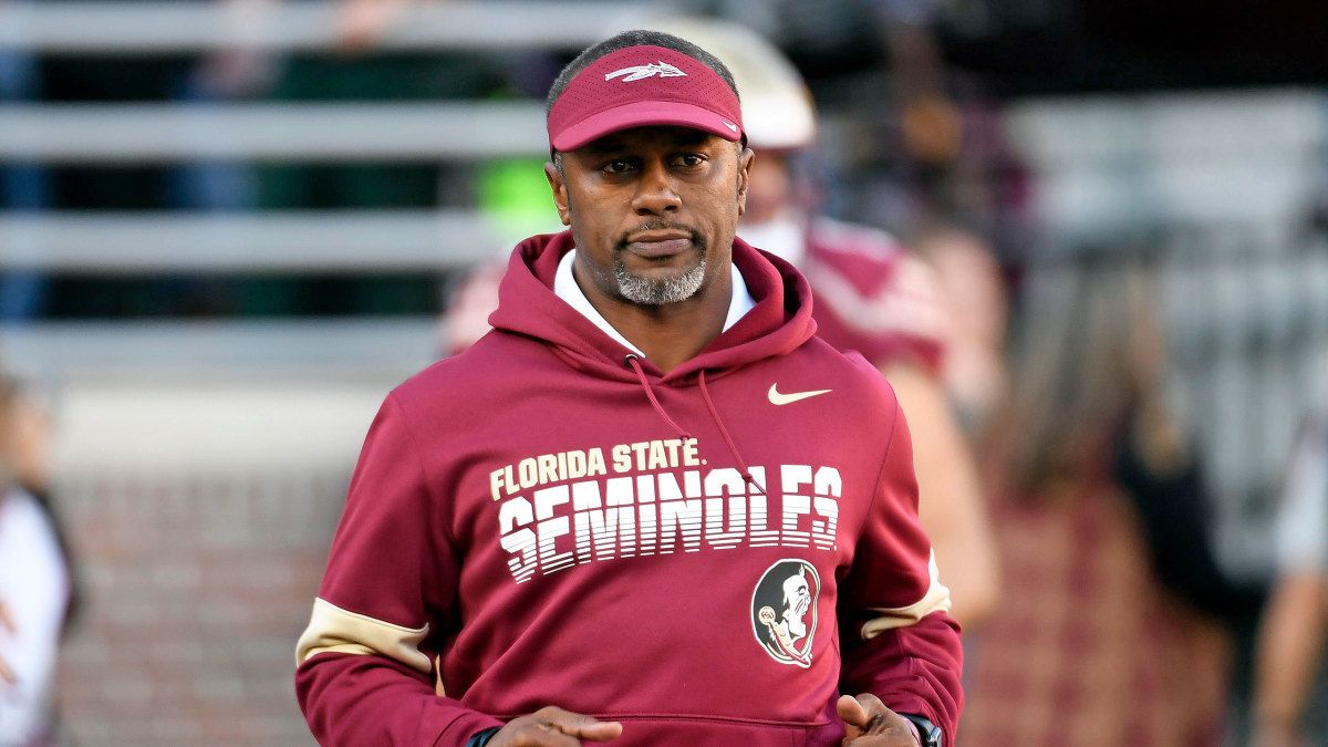 FAU football Willie Taggart