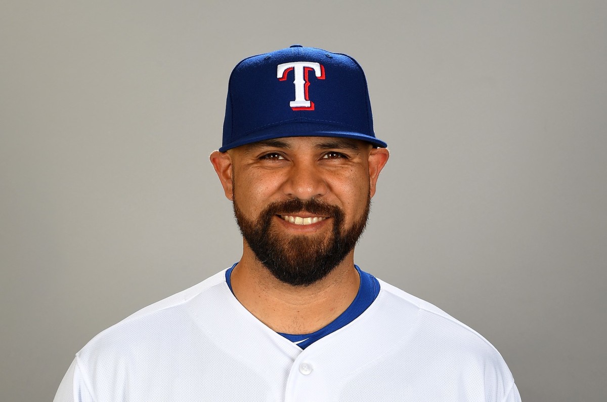 Pittsburgh Pirates Hire Oscar Marin to be Next Pitching Coach Sports Illustrated Pittsburgh