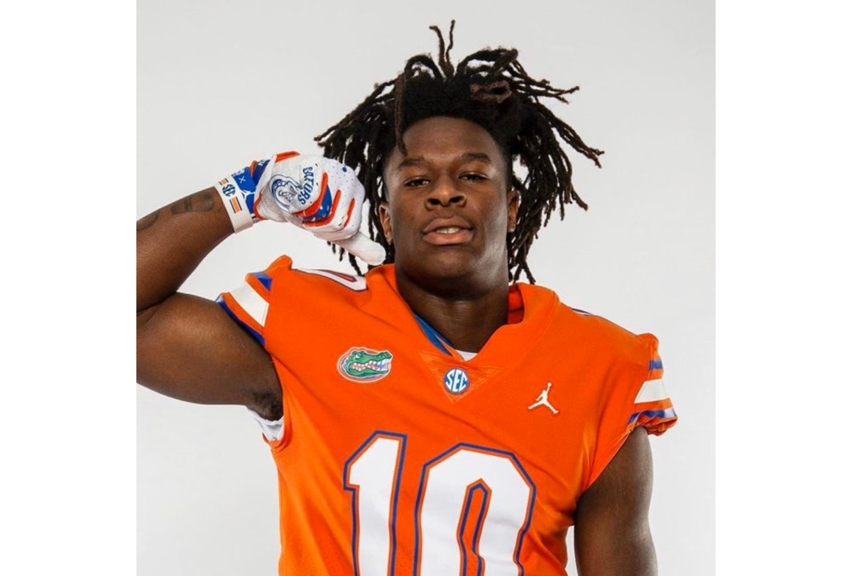 Ja'Quavion Fraziars 'It Just Finally Feels Good to Sign That Dotted Line' Sports Illustrated