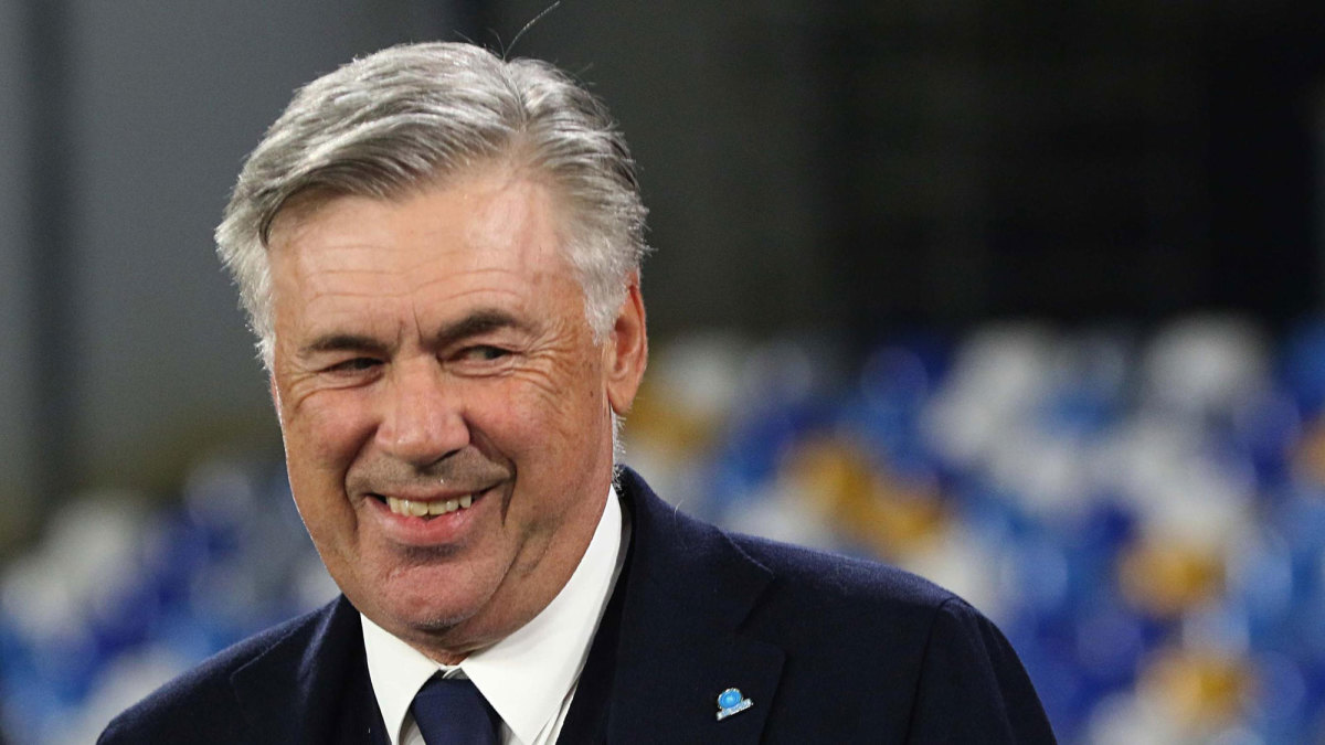 Carlo Ancelotti becomes Everton's manager