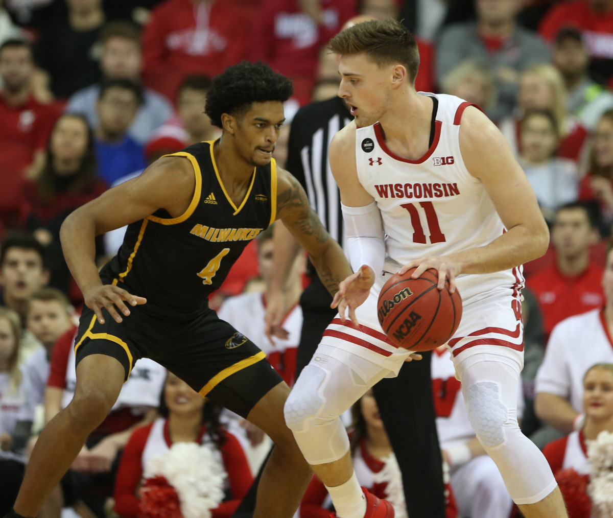 Wisconsin basketball Micah Potter makes impression in Badgers' debut