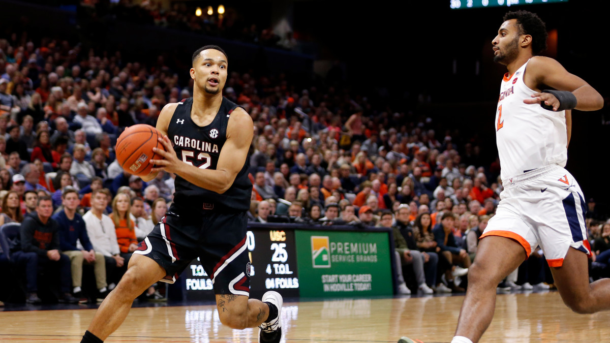 Jair Bolden led South Carolina in an upset of No. 9 Virginia.