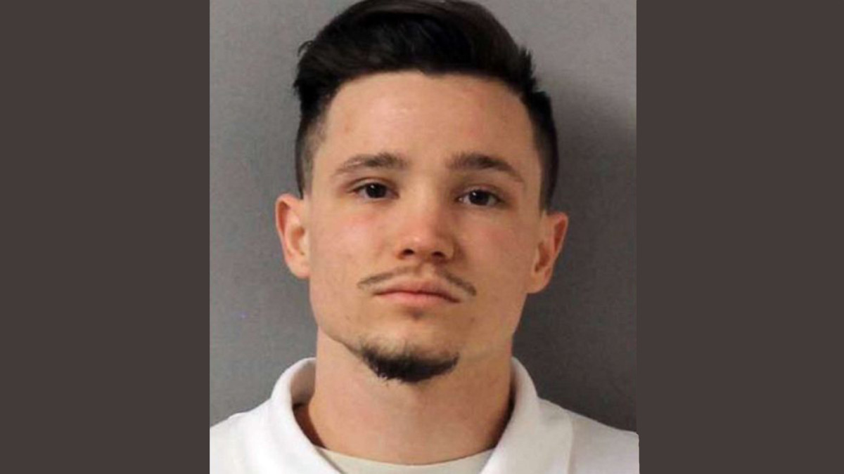 cj-beathard-brother-stabbing-suspect-most-wanted-list