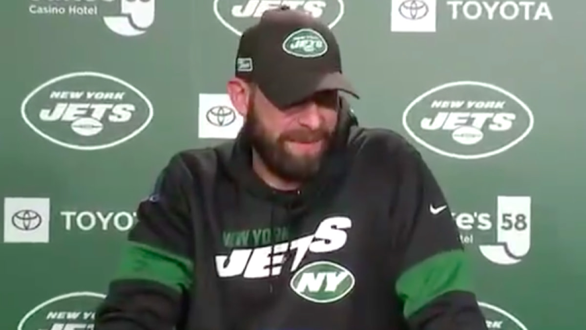 adam-gase-press-conference-interrupted-fire