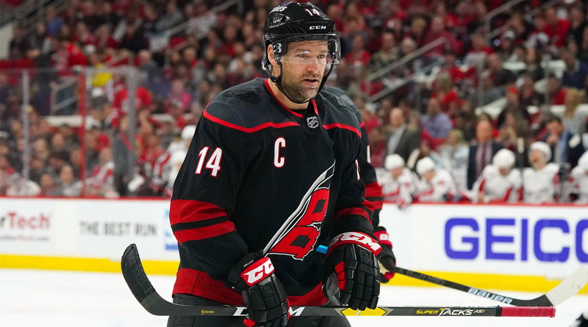 Justin Williams Doesn't Need to Wear the 'C' to Lead the Carolina Hurricanes