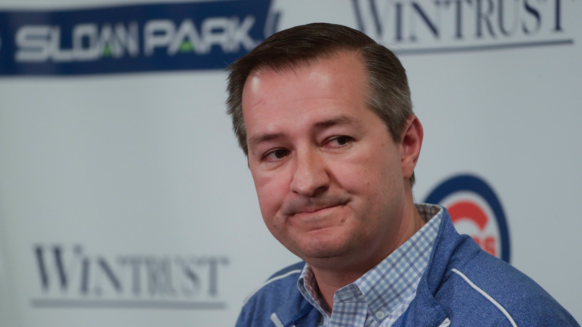 Cubs Chairman Tom Ricketts was booed at the team's Convention.