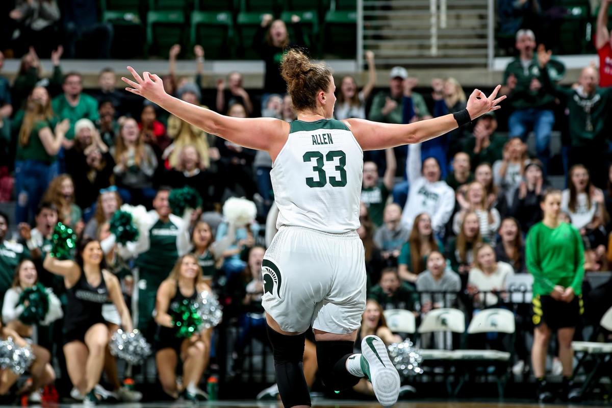 MSU Women's Basketball Takes Down #3 Oregon (PHOTO:  MSU SID)