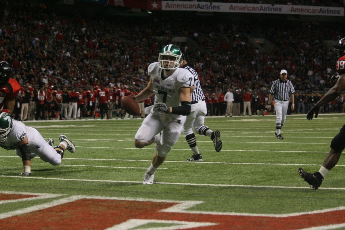 OC Don Treadwell used every weapon in his quiver at the Alamo Bowl, including QB Keith Nichol at wide receiver.  Photo courtesy of Bill Marklevits