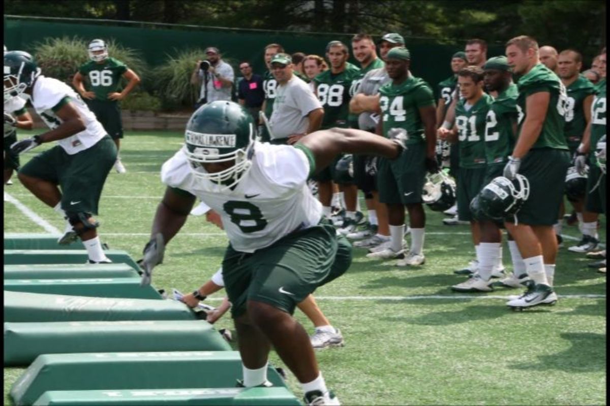 New Spartan L.T. Lawrence Thomas is a beast and you can see him for yourself with nearly 300 second day of practice pictures up now with 17 players and postion coach interviews!