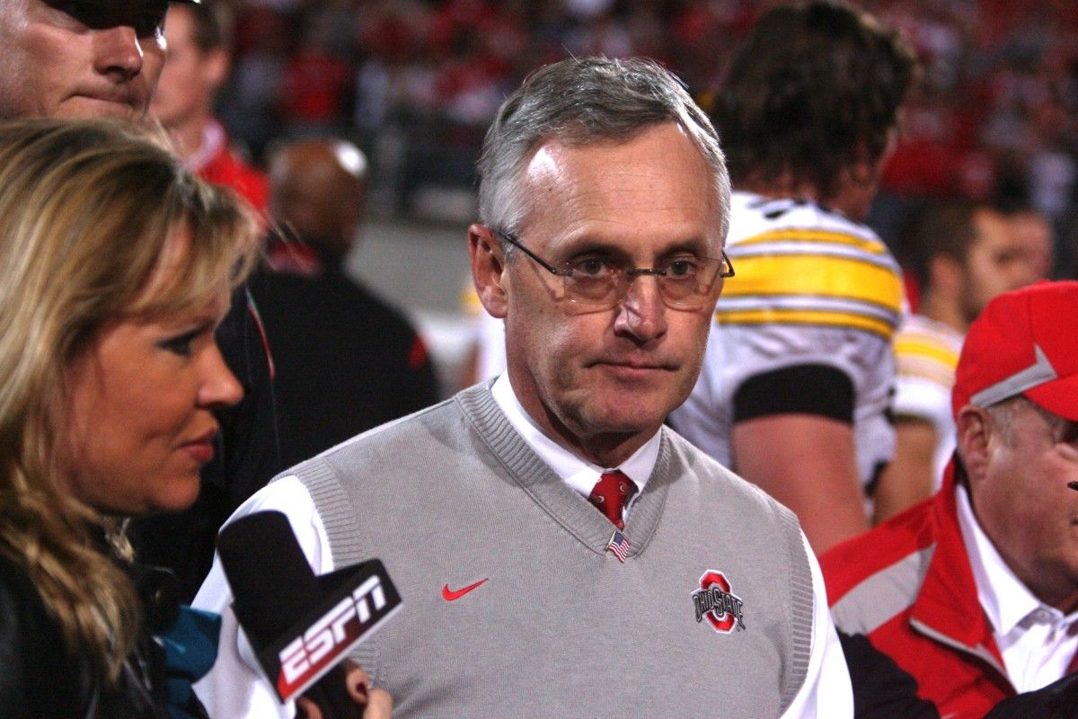 A fitting award for a fantastic coach! Photo courtesy of Bill Marklevits.