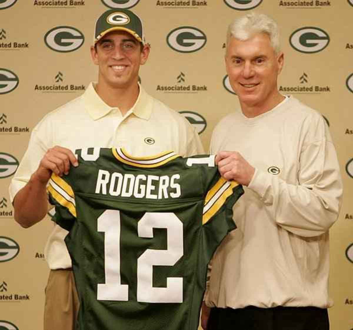 Aaron Rodgers may not get a lot of love from Hondo, but I think he will have a break out 2010 season.