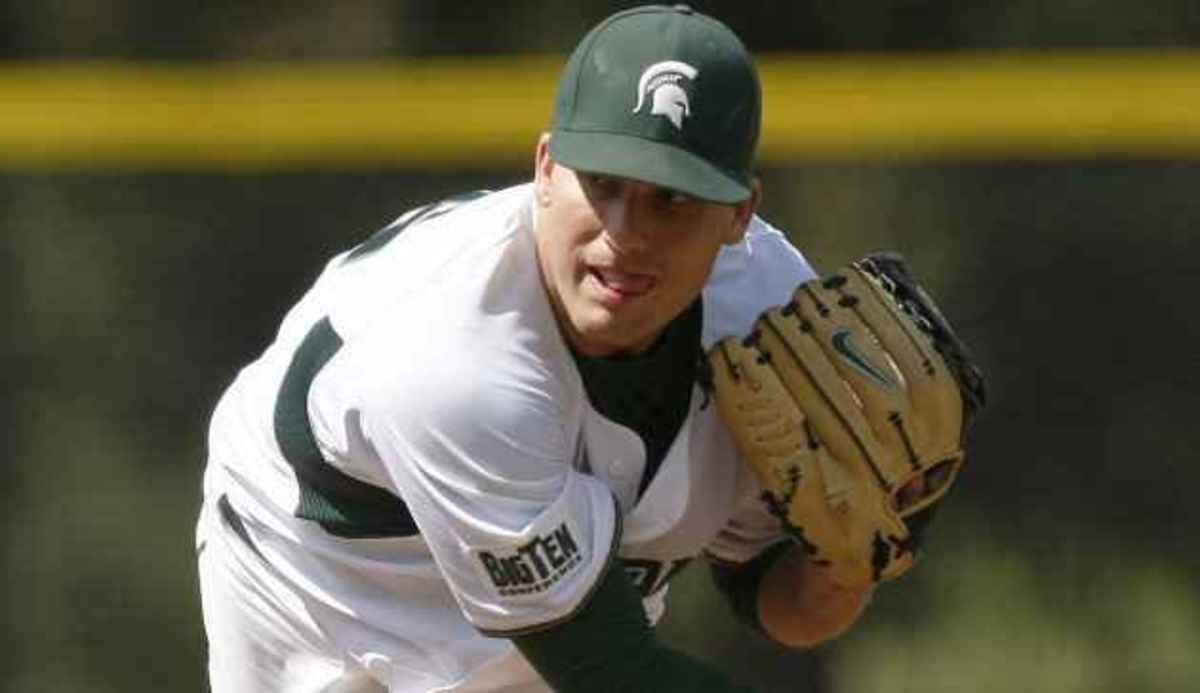 The WUNDER kid delivers once again for the Spartans as he leads them to victory! Photo courtesy of MSU SID.