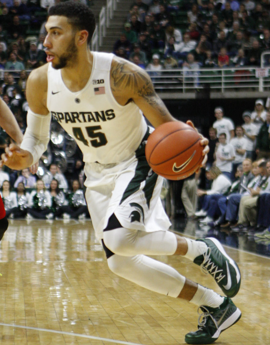 Spartan ICON Denzel Valentine Named USA TODAY Sports college basketball