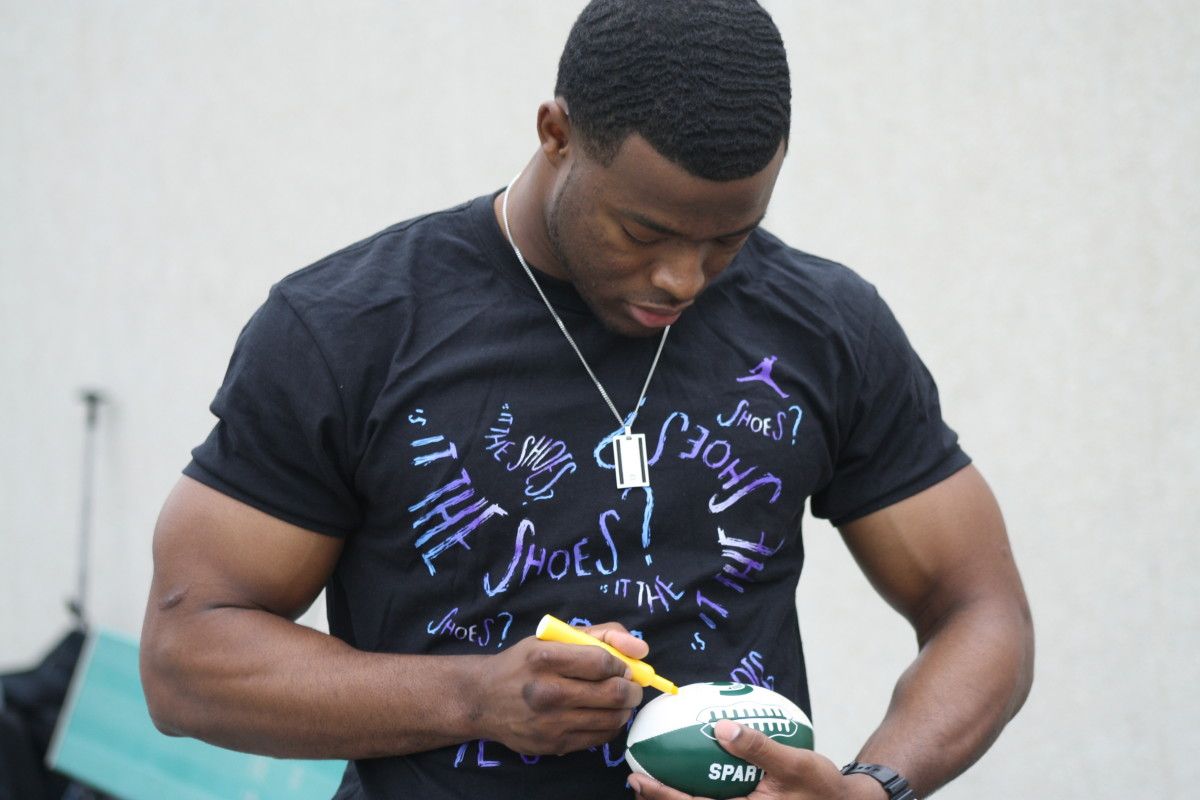 Javon Ringer is poised for a breakout season in 2010 with the Titans and would be a great get on any fantasy team. Photo courtesy of Starr Portice.