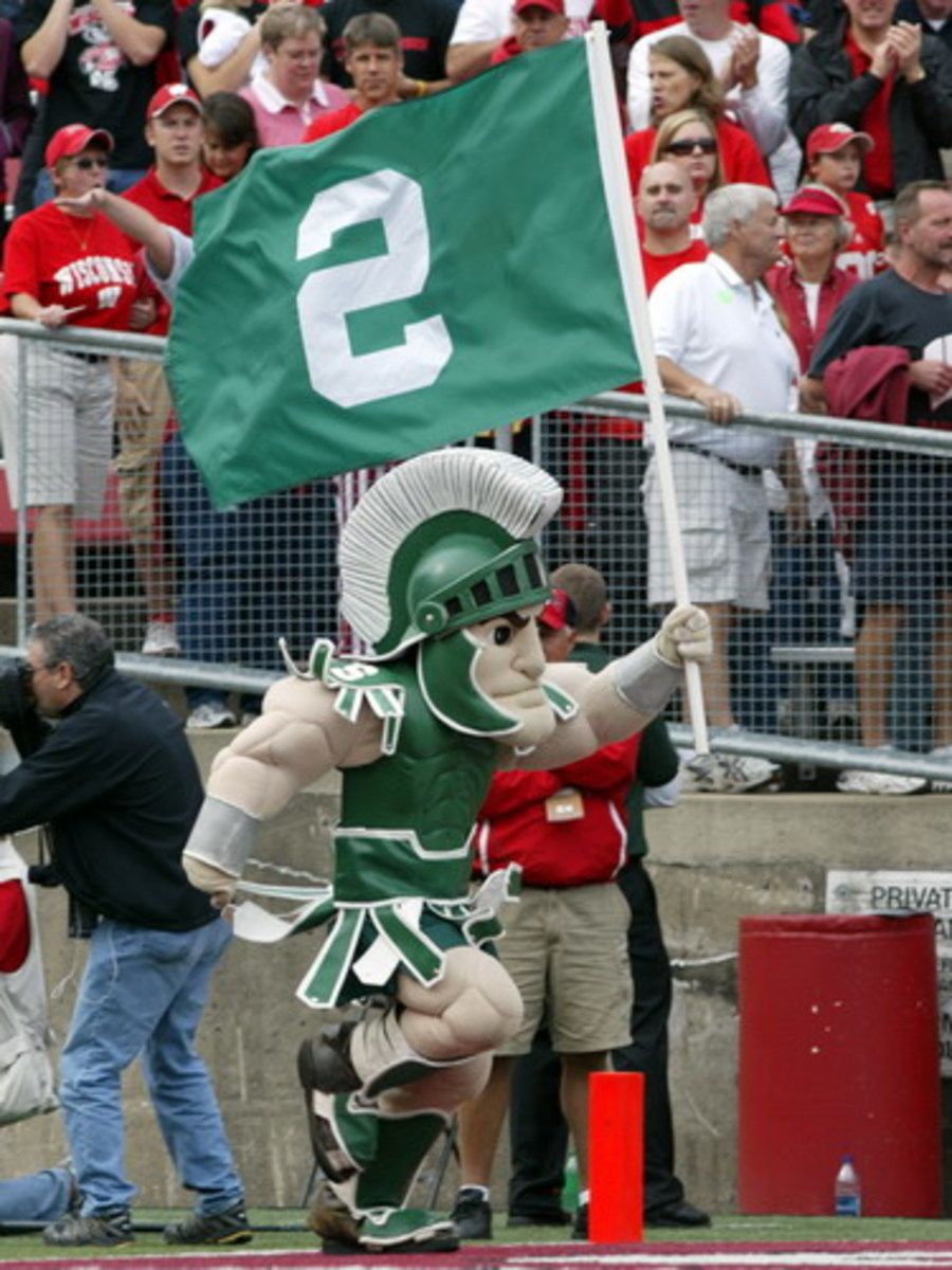 Sparty will have his head held high as he leads the Spartans on Saturday.  Photo courtesy of Starr Portice.