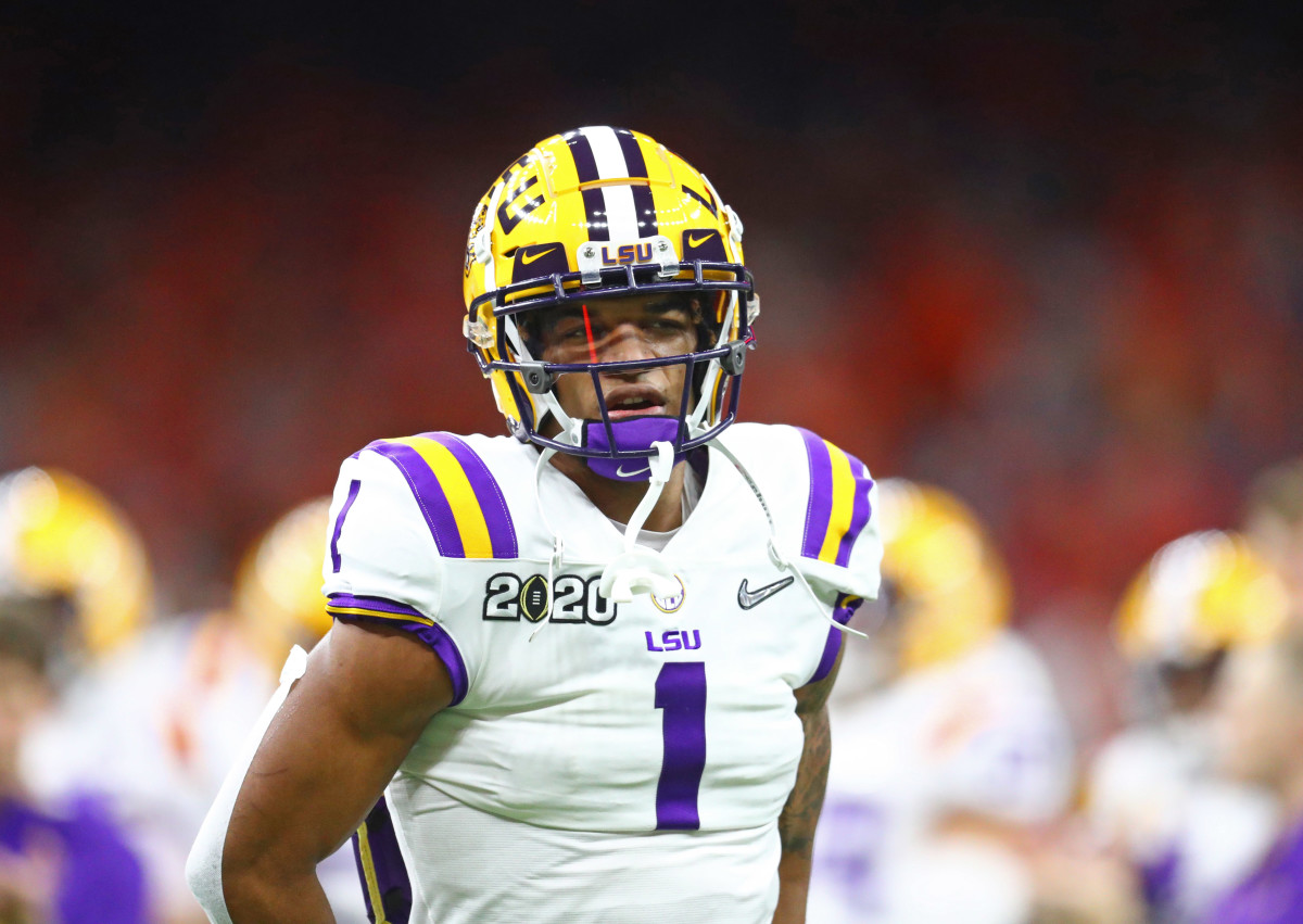 LSU Football Receiver Ja'Marr Chase Building That Connection With