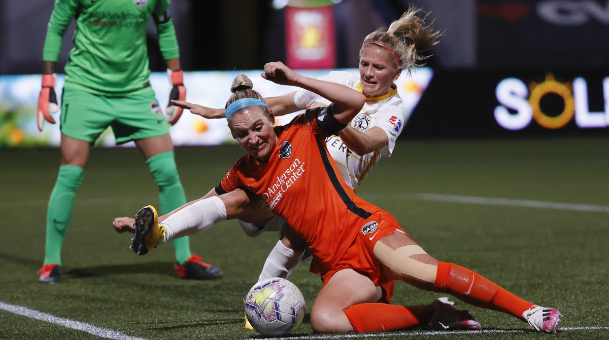 NWSL Challenge Cup Houston tops Utah in penalty kicks Sports Illustrated
