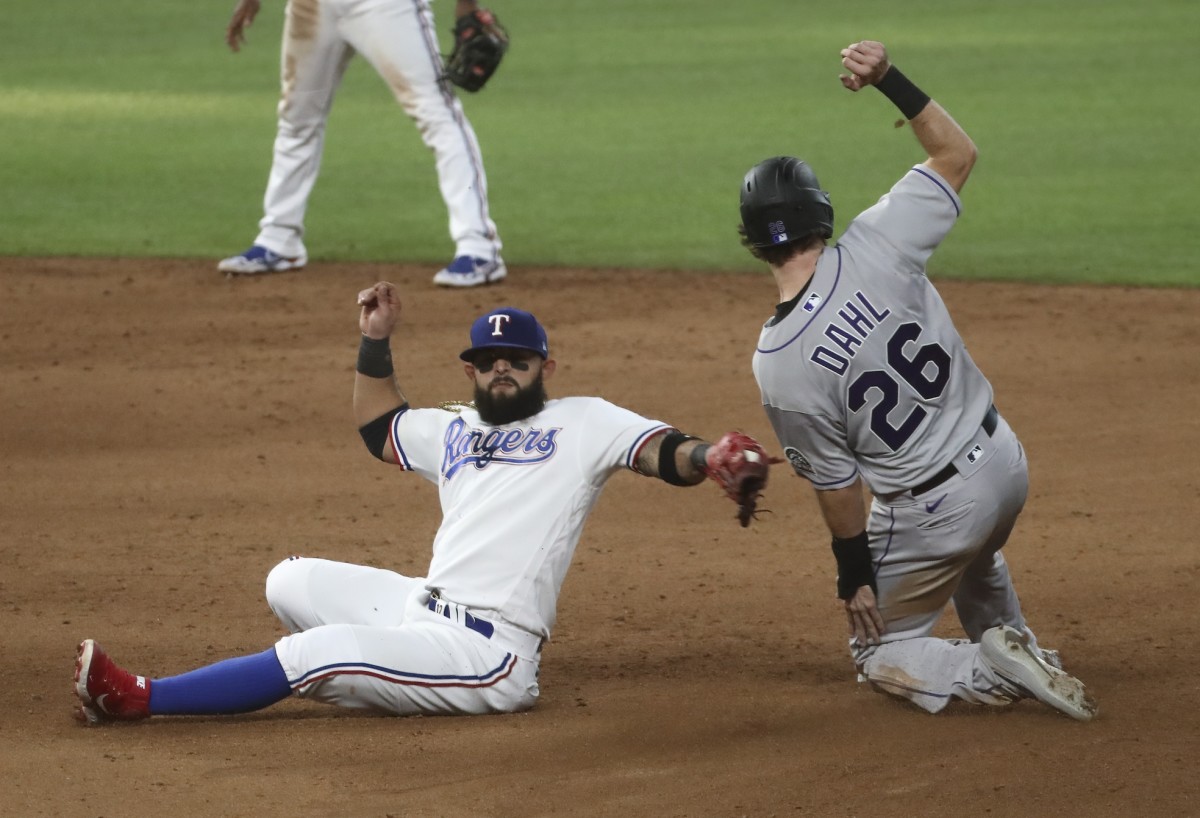 Texas Rangers Miss Golden Opportunities, Fall to 11 in Loss to
