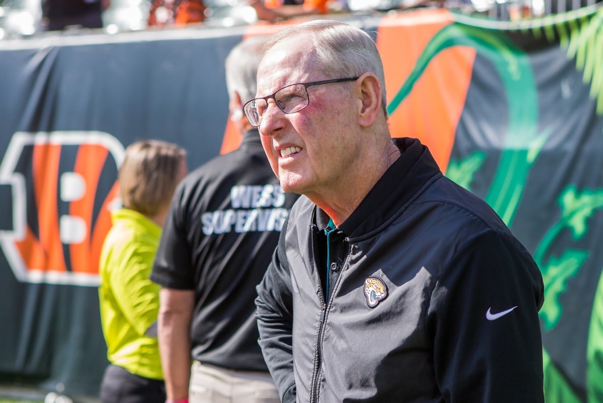 Report Former Jaguars Executive Tom Coughlin Recovering From Bicycle