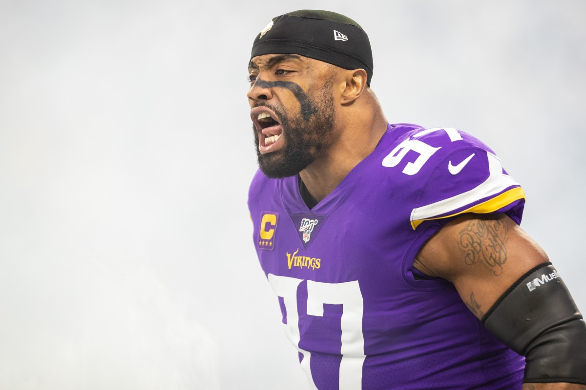 Defensive end Everson Griffen is one of the best edge rushers available in free agency. And the Houston Texans need help getting after quarterbacks.