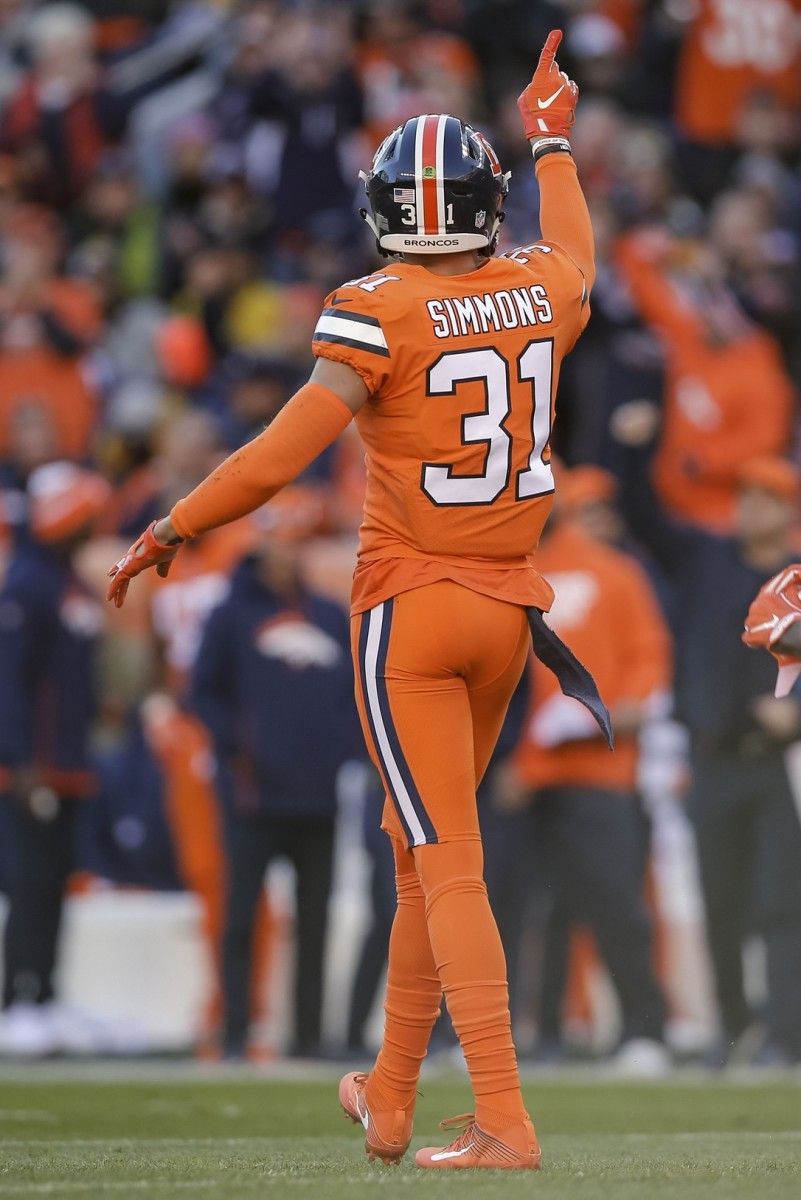justin simmons