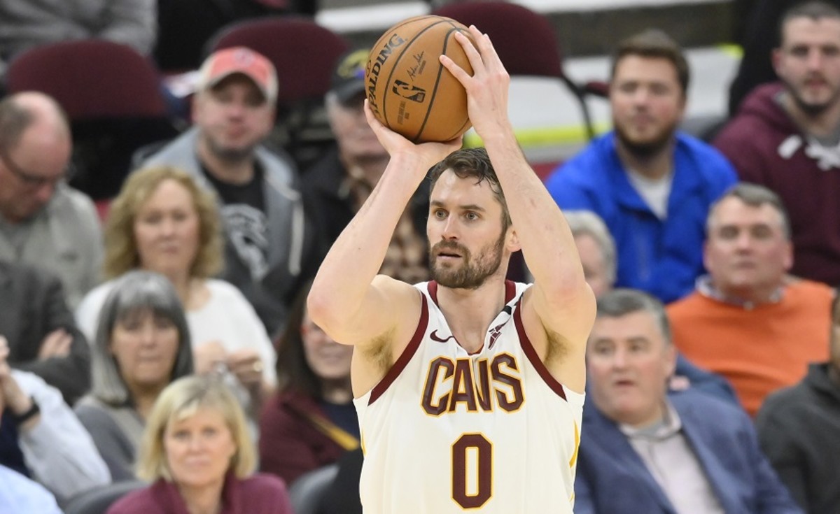 Cleveland Cavaliers forward Kevin Love shoots a a 3-pointer against the Toronto Raptors at Rocket Mortgage FieldHouse.