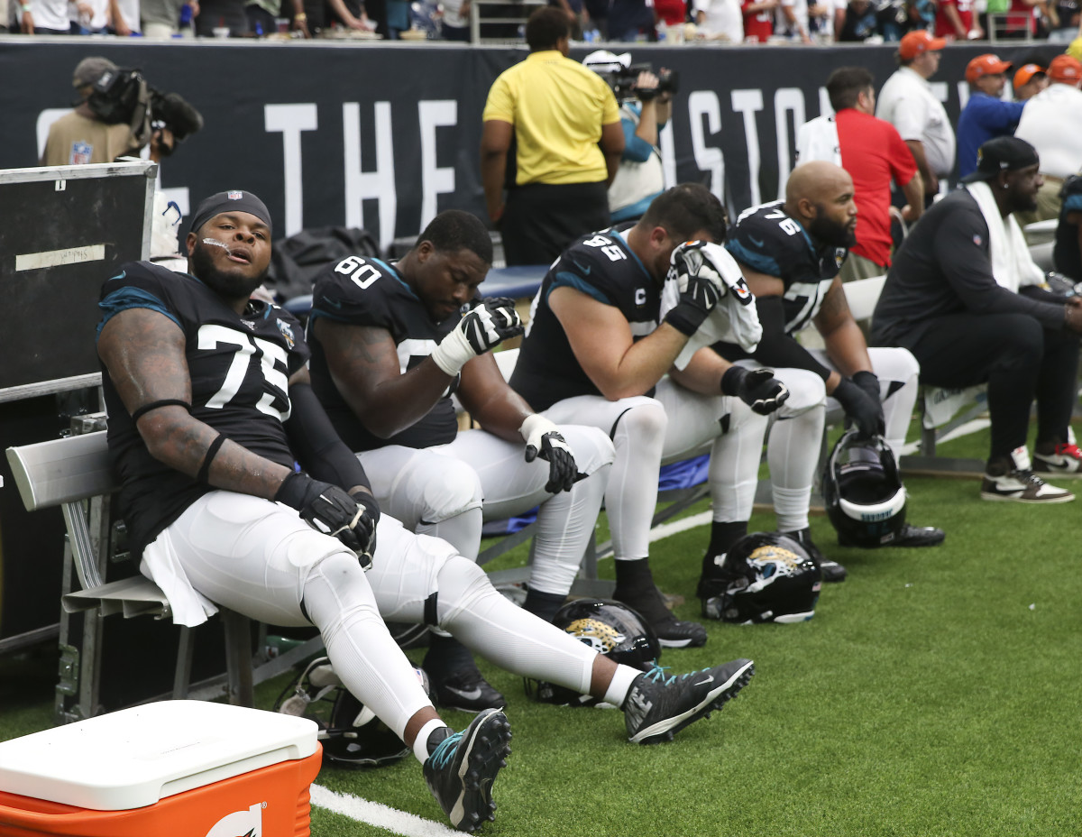 The Jaguars offensive line rest during a 2019 game. Mandatory Credit: Kevin Jairaj-USA TODAY Sports