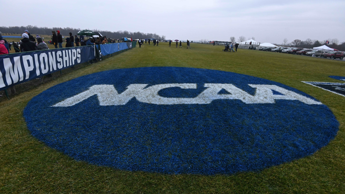 NCAA Chief Medical Officer: Sports Cannot Be Played Safely With Current Testing