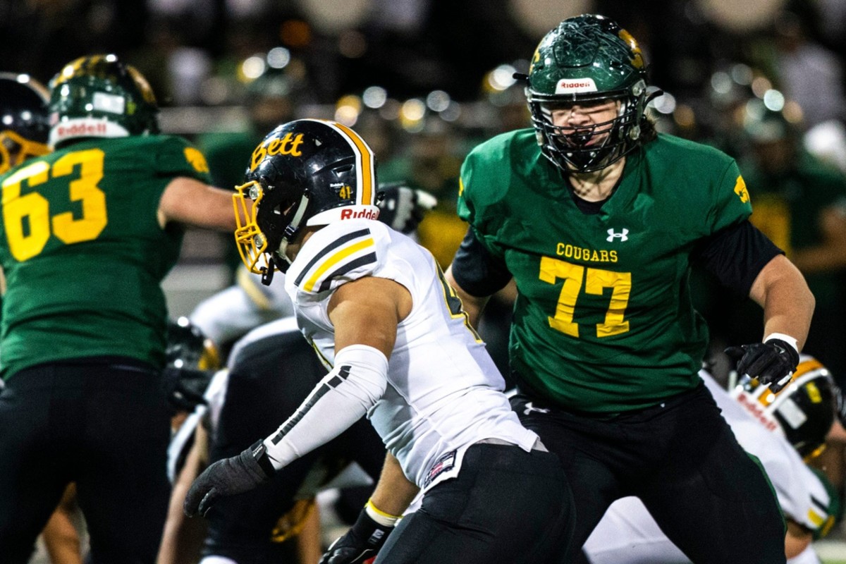 Connor Colby (77) is one of the top offensive line prospects nationally, according to SI All-American. (Joseph Cress/Iowa City Press-Citizen-Imagn Content Services)