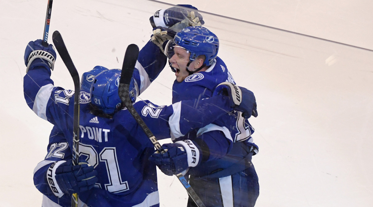 Lightning outlast Blue Jackets 32 in historic, five overtime thriller