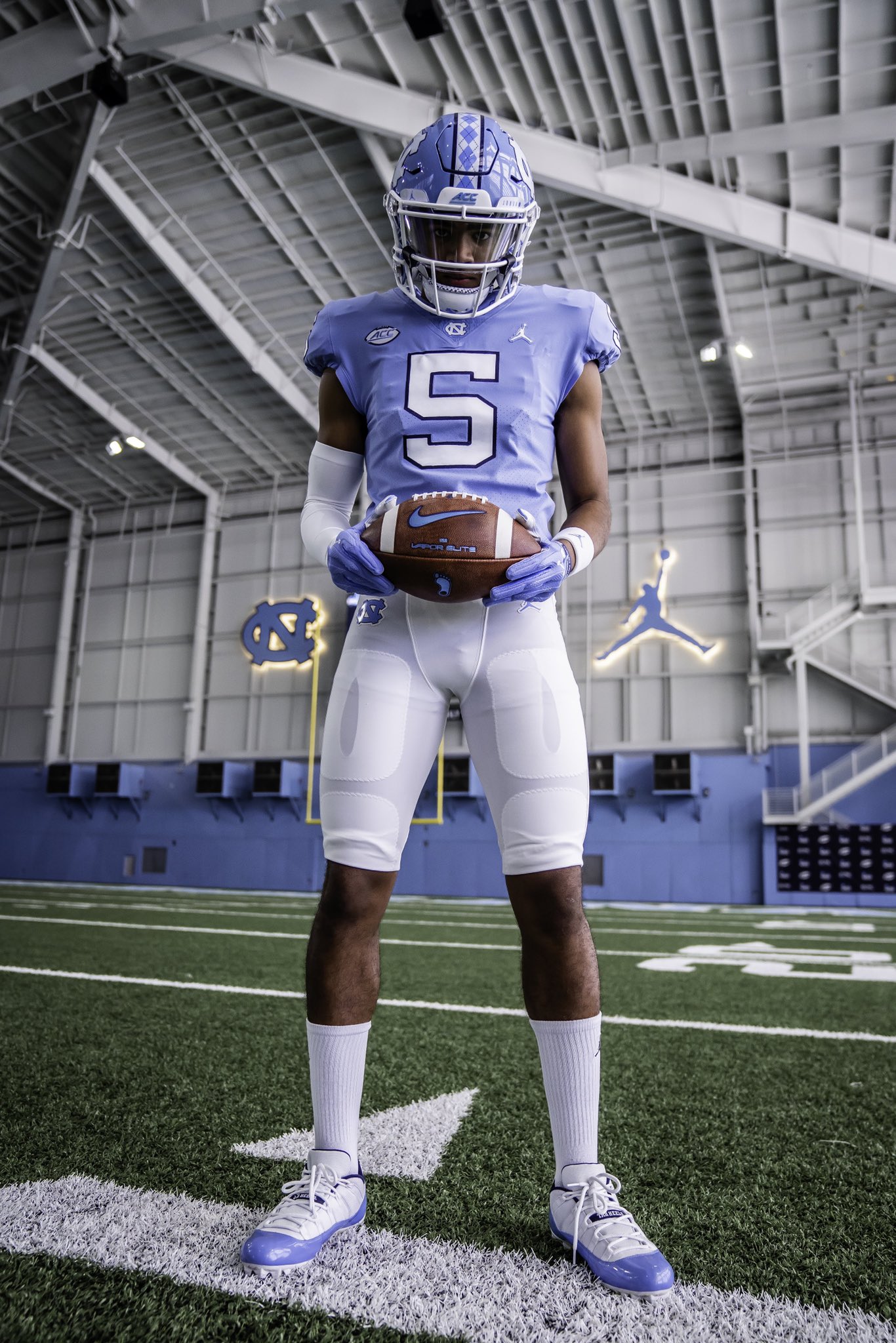 UNC Football ThreeStar WR JJ Jones to Early Enroll at UNC Sports