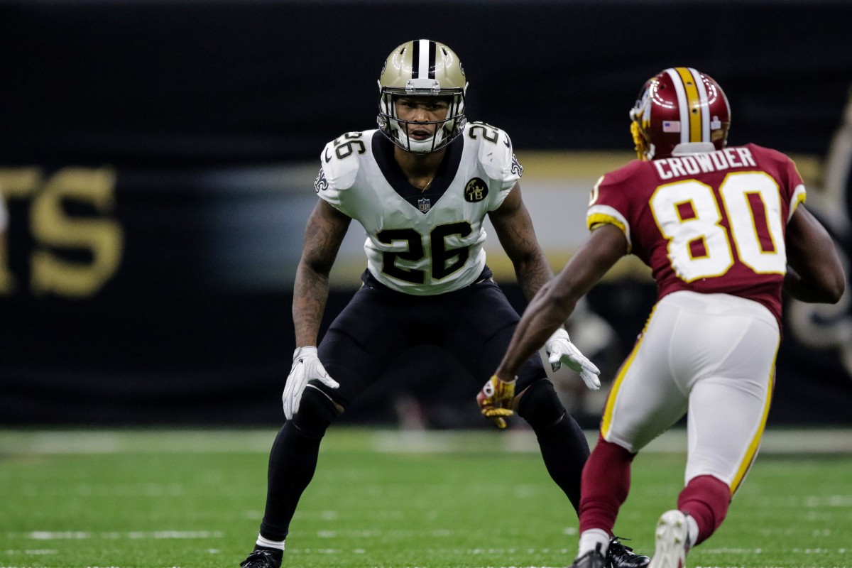 Oct 8, 2018; New Orleans, LA, USA New Orleans Saints cornerback P.J. Williams (26) defends Washington Redskins wide receiver Jamison Crowder (80) during the second half at the Mercedes-Benz Superdome. © Derick E. Hingle-USA TODAY Sports