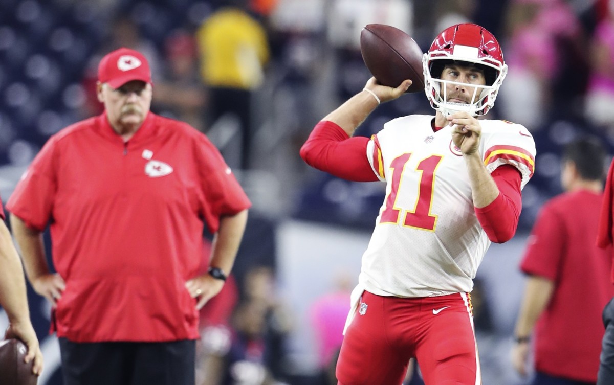Oct 8, 2017; Houston, TX, USA; Kansas City Chiefs quarterback Alex Smith (11) throws in front of head coach Andy Reid before the game against the Houston Texans at NRG Stadium. Mandatory Credit: Kevin Jairaj-USA TODAY Sports