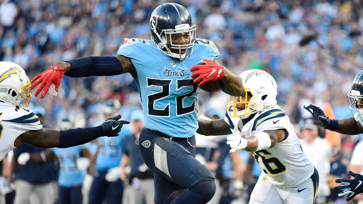 Derrick Henry runs through traffic against the Chargers