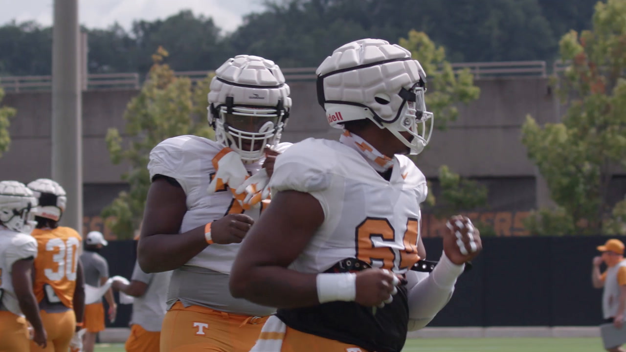 Watch Highlights from Day 3 of Tennessee's Fall Practice Sports