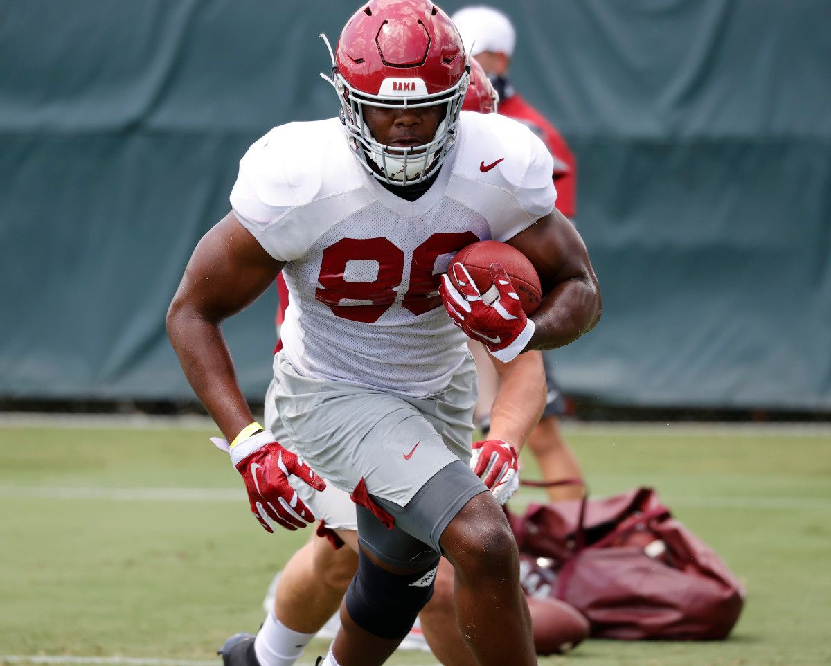 Alabama TE Carl Tucker Opts for 2021 NFL Draft - Vimarsana News