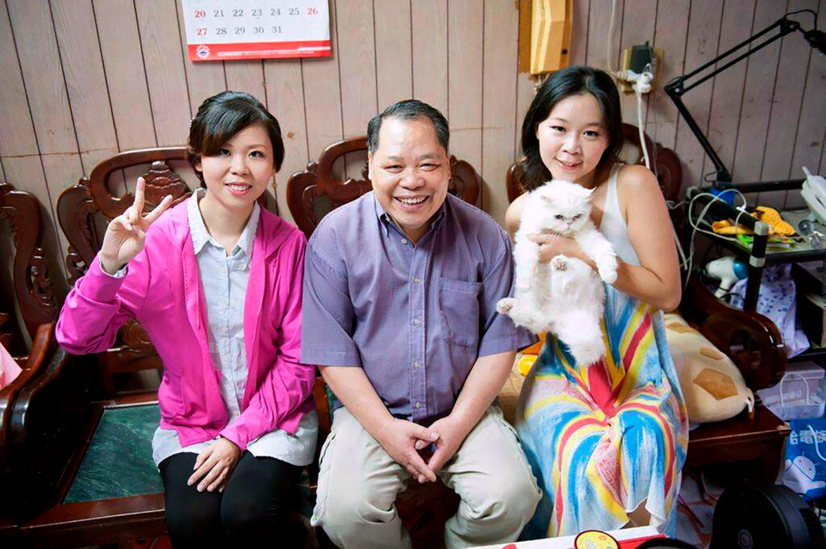 Gigi (right) with Sheng-cin, whose death left her reeling.