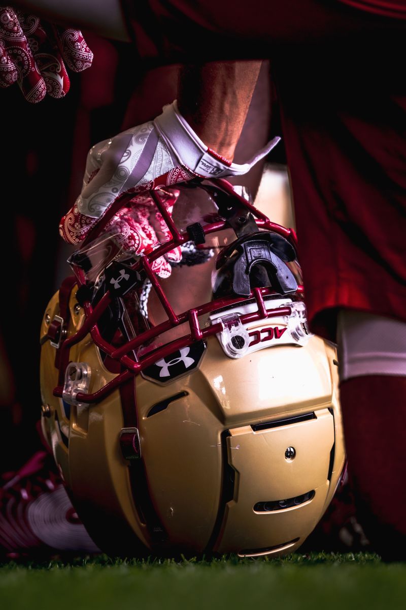 Boston College Makes Top 6 For Arizona DE Lance Holtzclaw - Vimarsana News