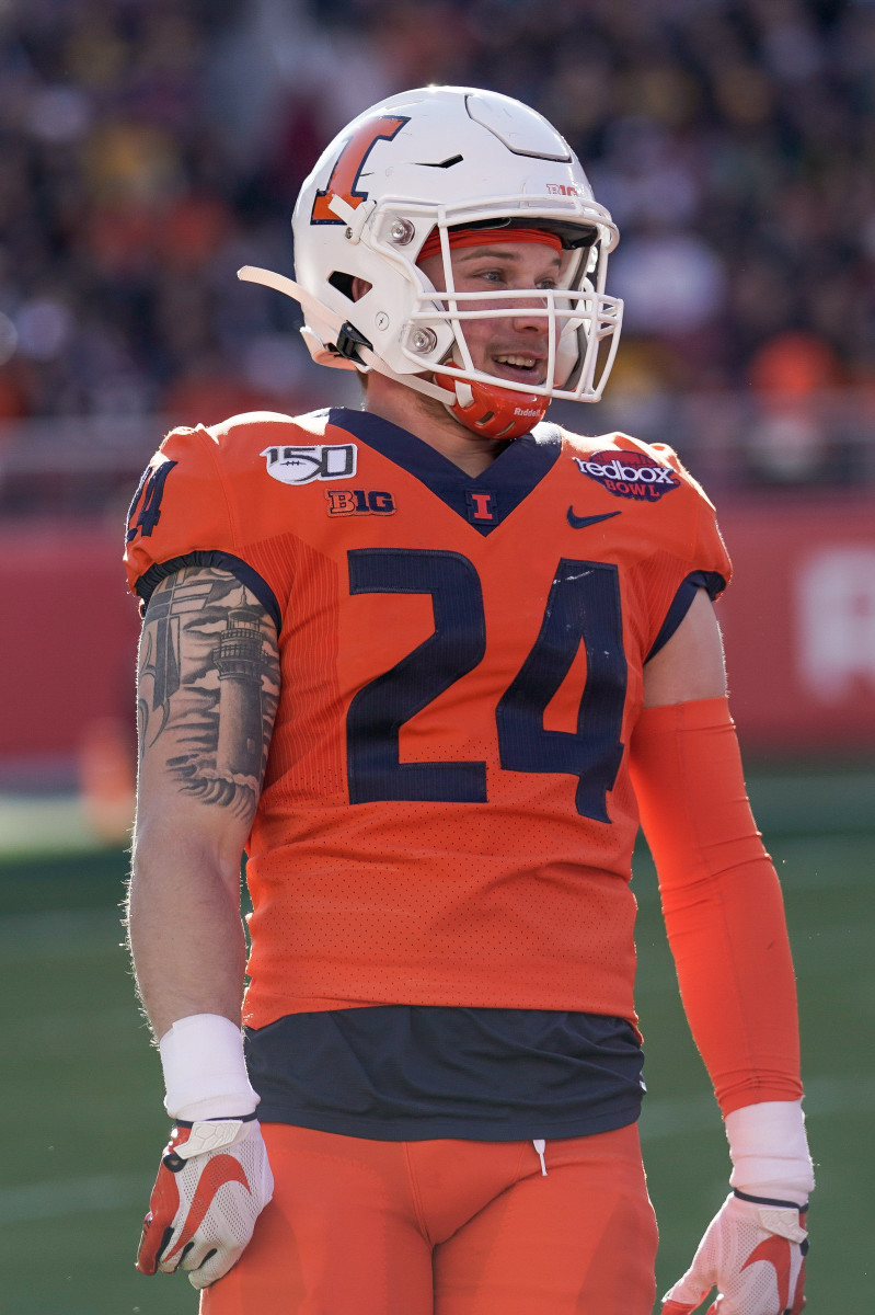 Dawson DeGroot (24) joins senior tailback Ra'Von Bonner as the only Illinois players who have voluntarily opted out of this upcoming season due to concerns over the coronavirus.