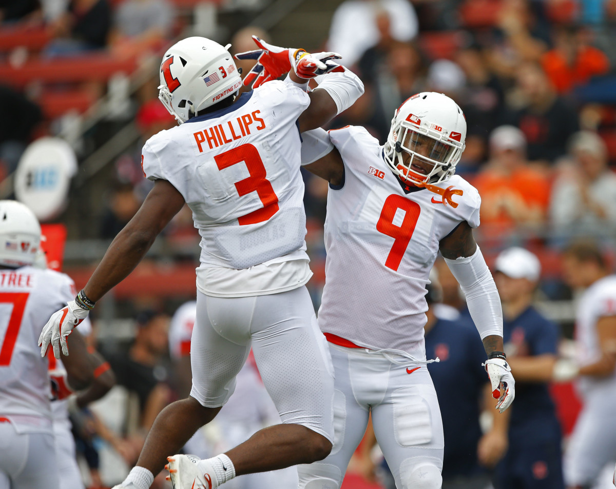 Former Illini LB Del’Shawn Phillips Makes Buffalo Bills 53man Roster