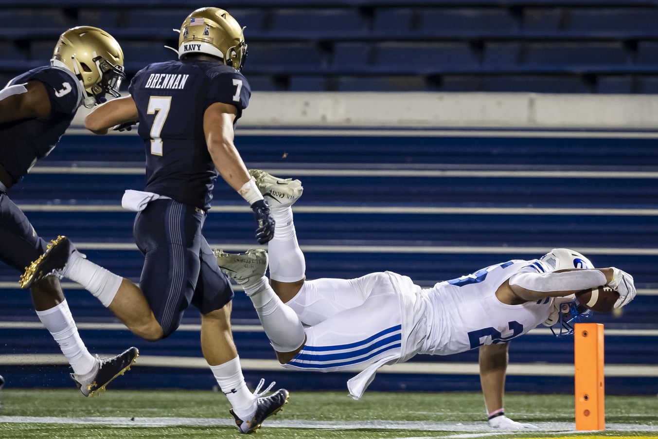 Navy to Start Contact Practices following Blowout Loss to BYU - BYU ...