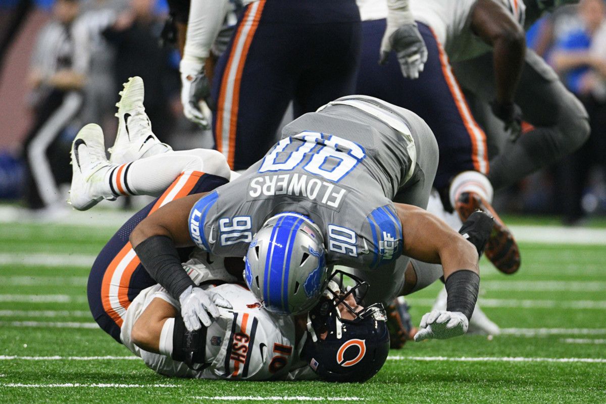 Detroit Lions Defensive End Trey Flowers
