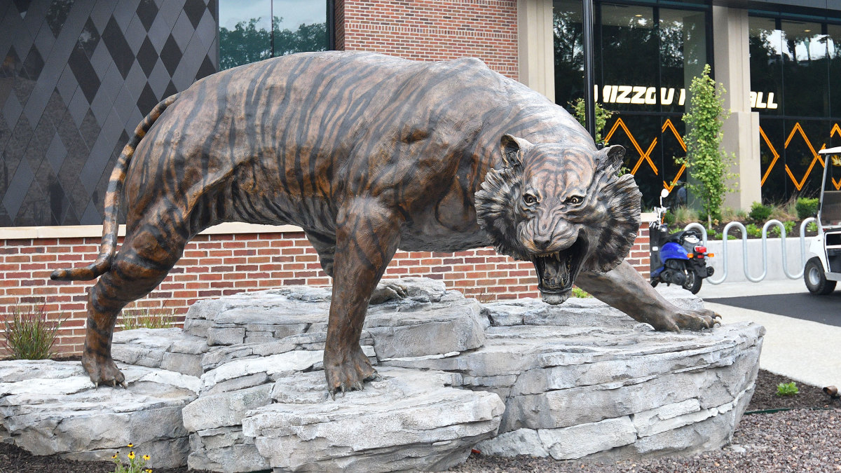 The Missouri Tiger statue at Mizzou