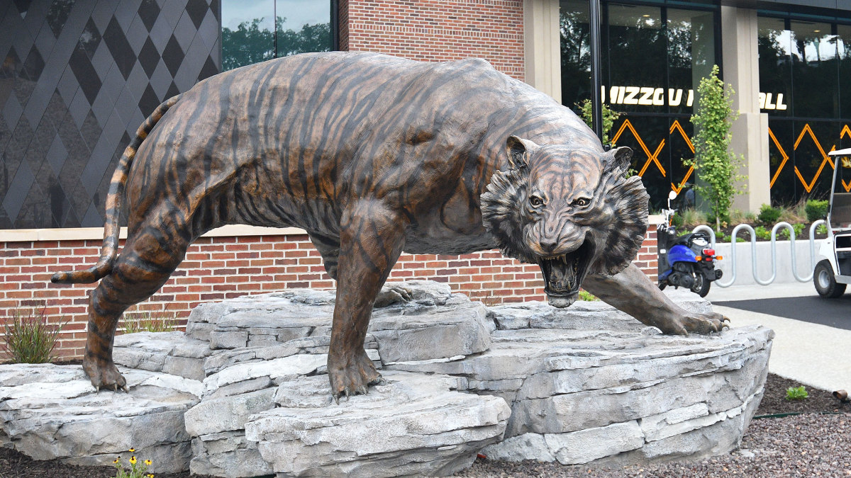 College football statues Best and worst stadium decor Sports Illustrated