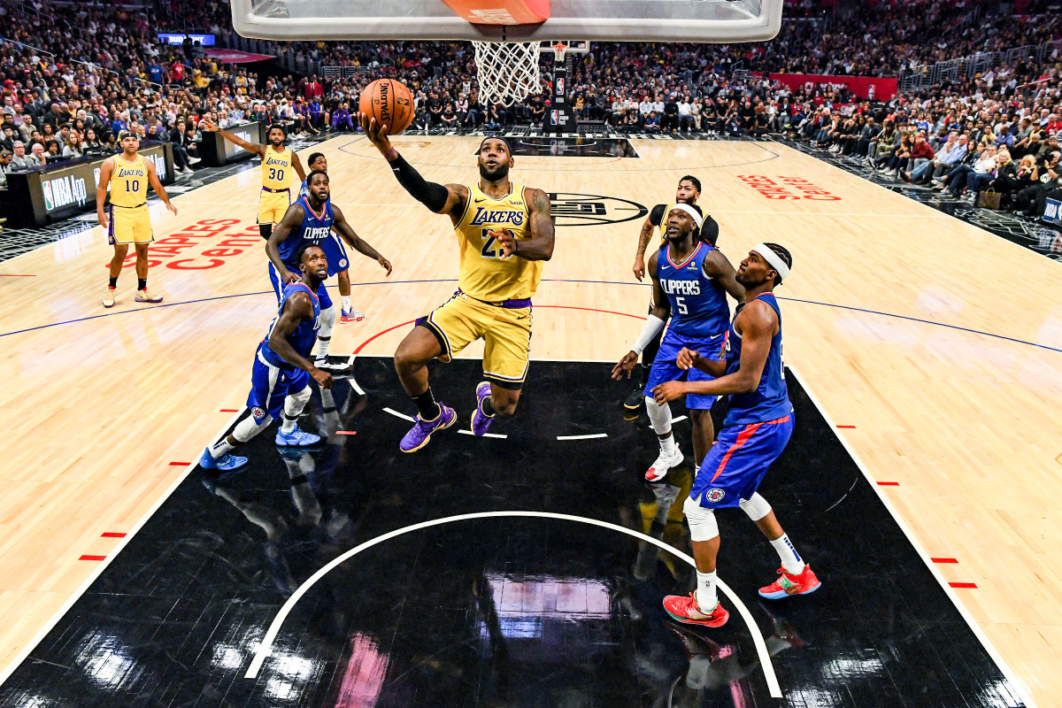 Lakers-Clippers? Might happen. But brokers won't be in on the action.