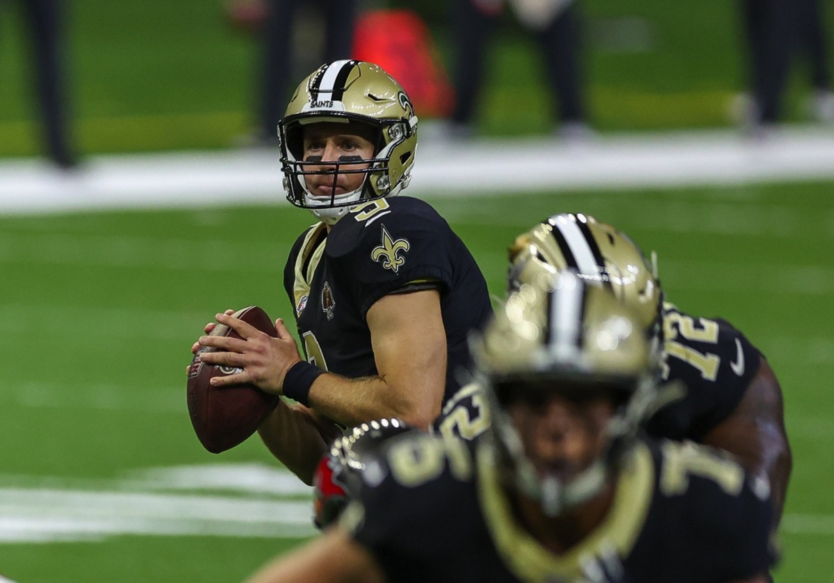 Sep 13, 2020; New Orleans, Louisiana, USA; New Orleans Saints quarterback Drew Brees (9) looks to throw against the Tampa Bay Buccaneers during the first quarter at the Mercedes-Benz Superdome. Mandatory Credit: Derick E. Hingle-USA TODAY