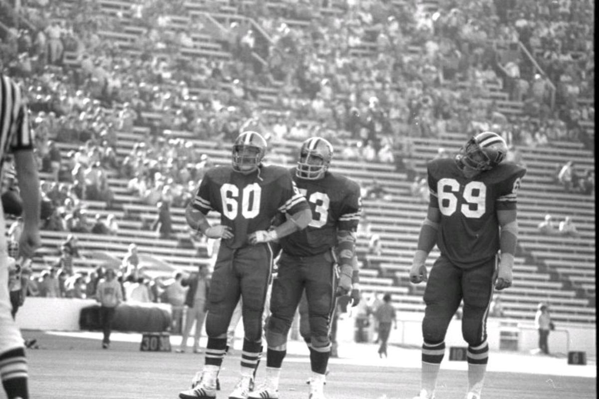 Kevin Richardson (69) between plays against Indiana in 1976.