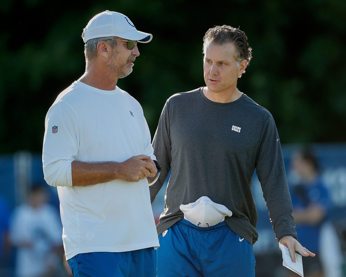 Indianapolis Colts head coach Frank Reich (left) and defensive coordinator Matt Eberflus talk during 2019 training camp.